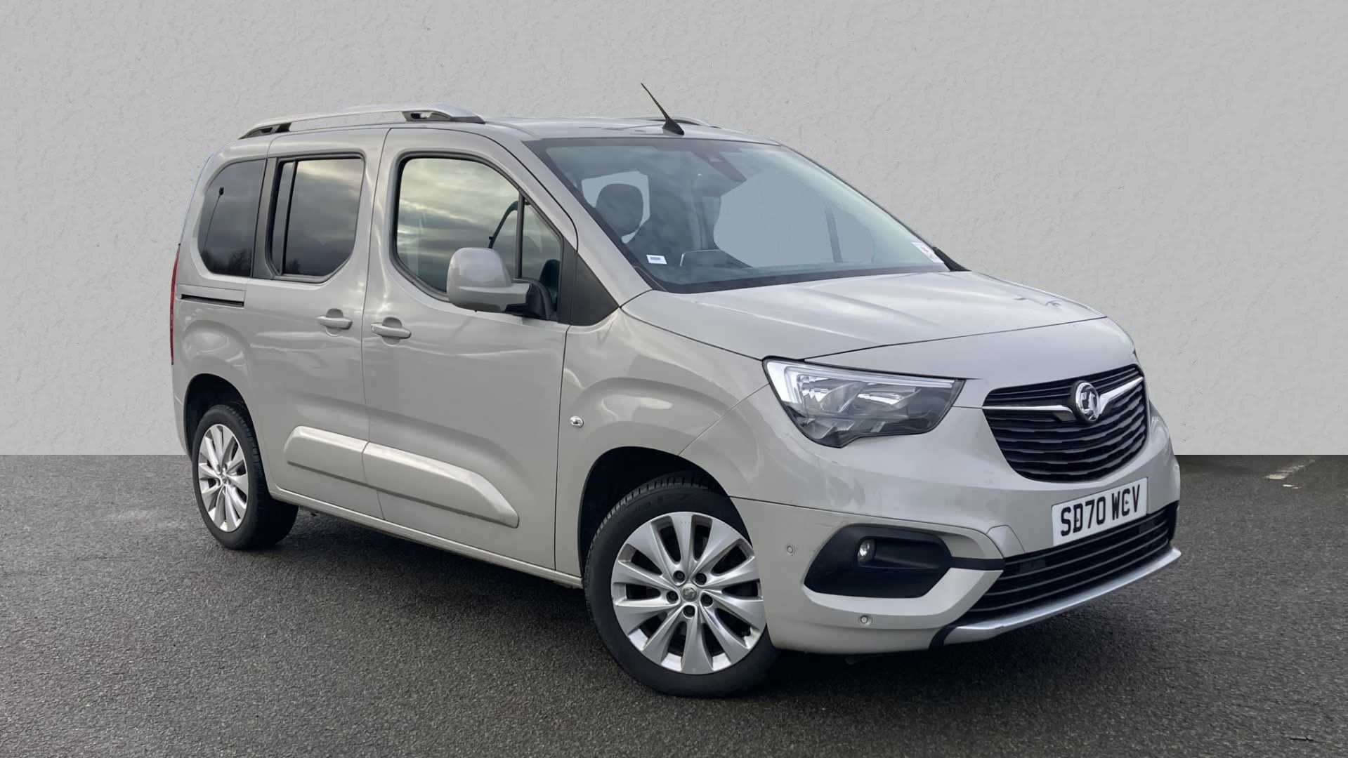 Main listing image - Vauxhall Combo Life