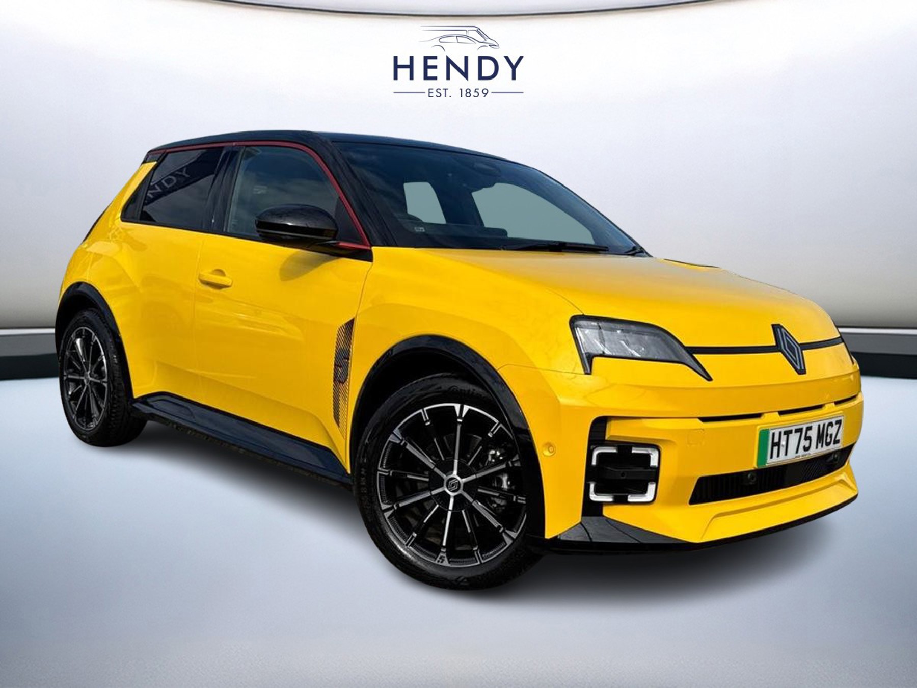 Main listing image - Renault 5