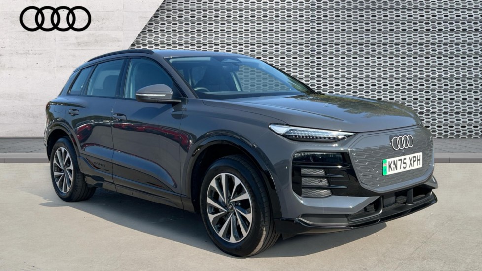 Main listing image - Audi Q6