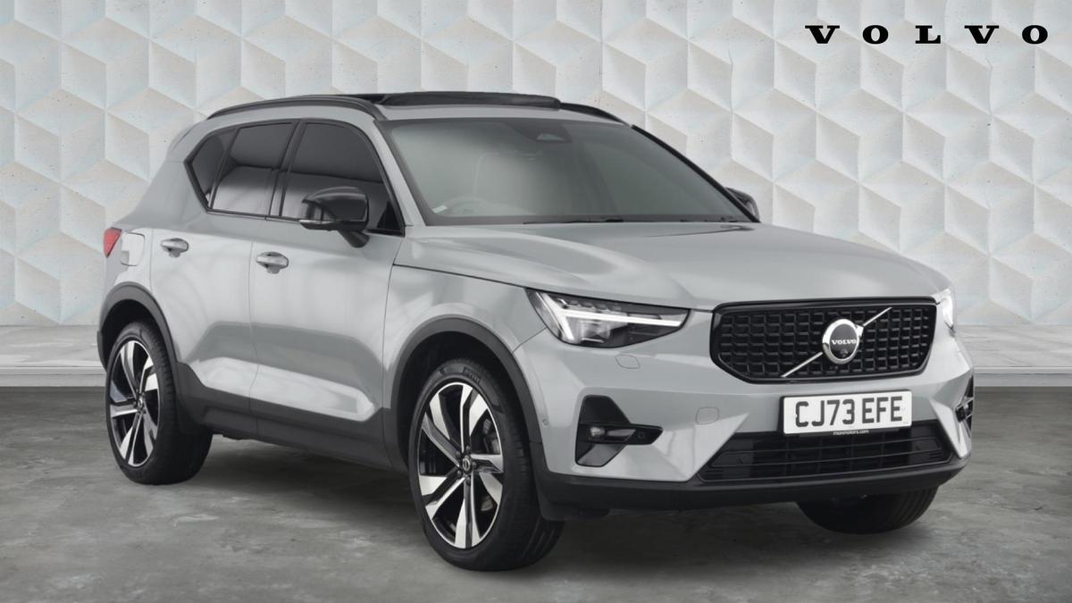 Main listing image - Volvo XC40