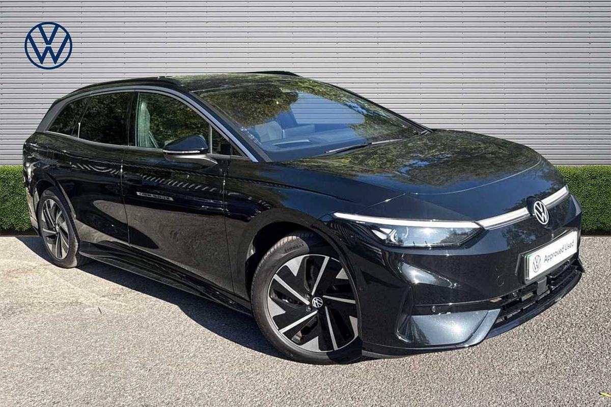 Main listing image - Volkswagen ID.7