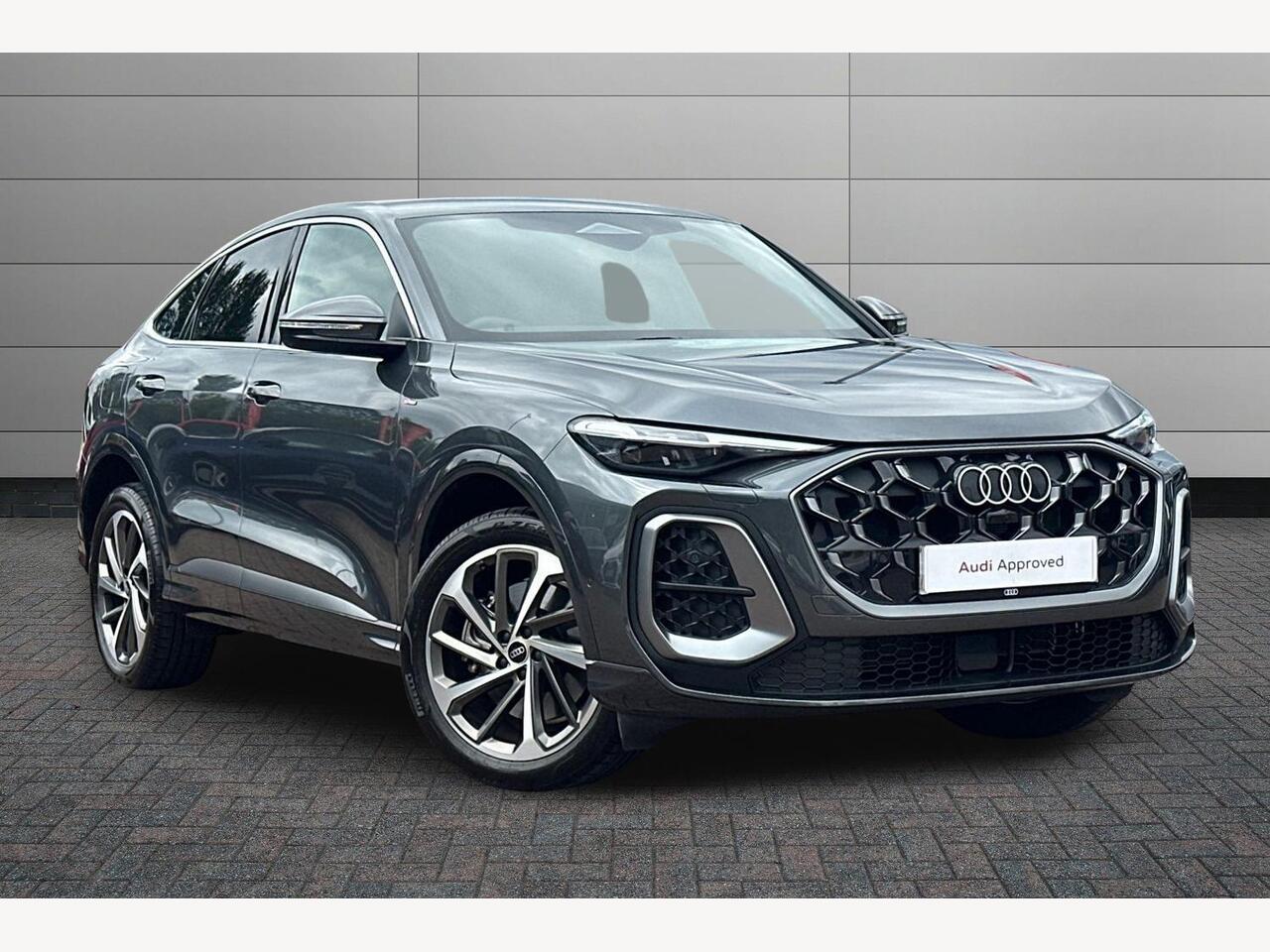 Main listing image - Audi Q5