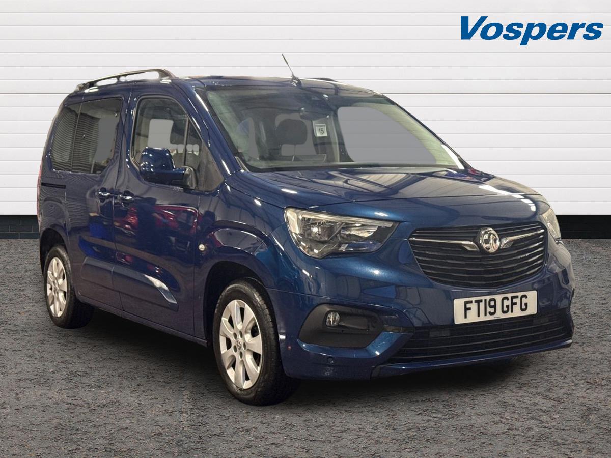 Main listing image - Vauxhall Combo Life