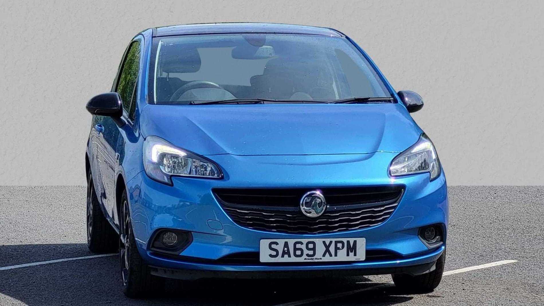 Main listing image - Vauxhall Corsa