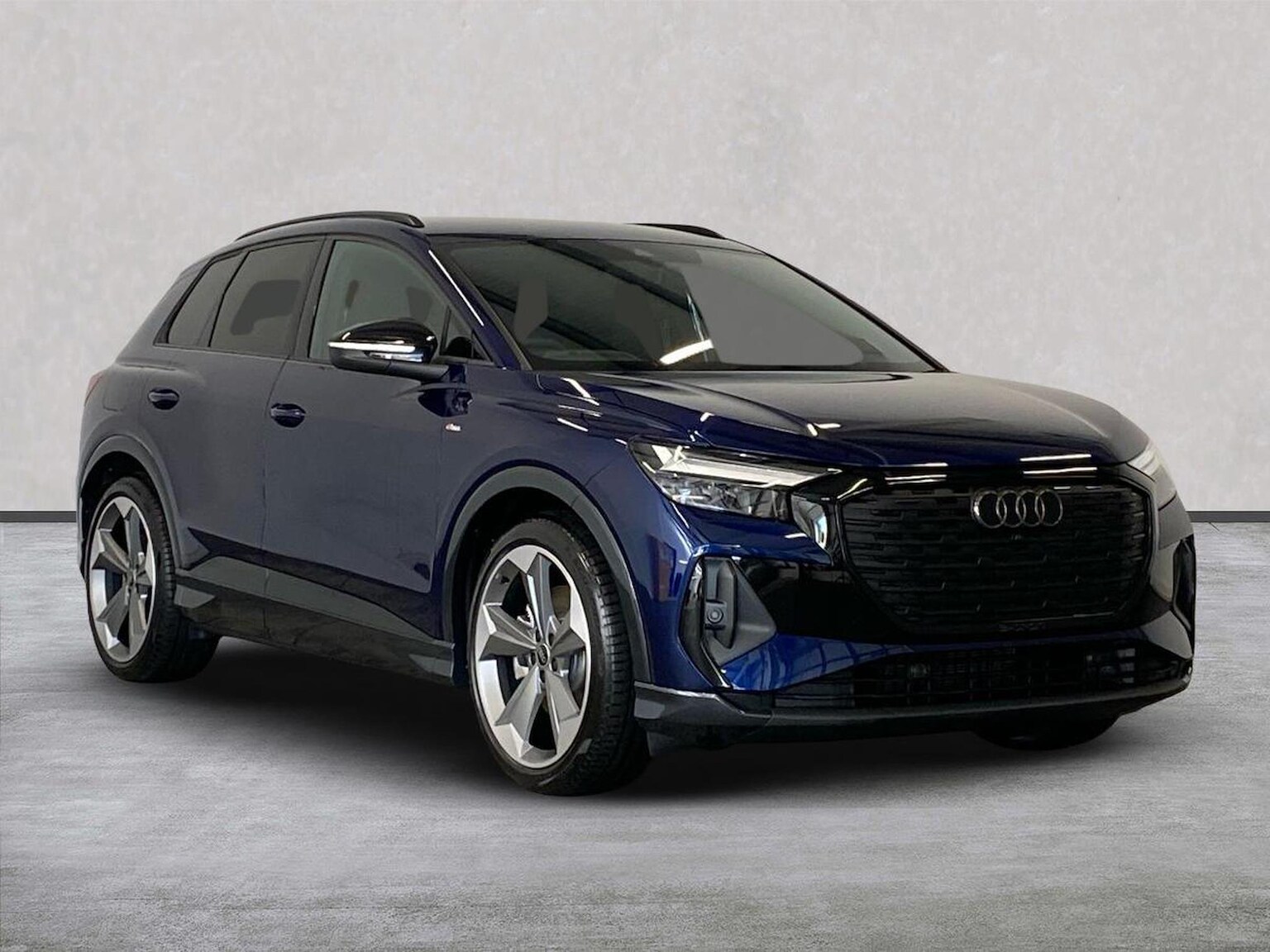 Main listing image - Audi Q4