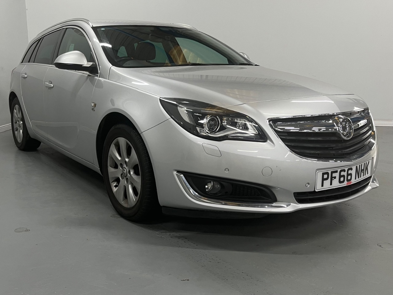 Main listing image - Vauxhall Insignia Sports Tourer