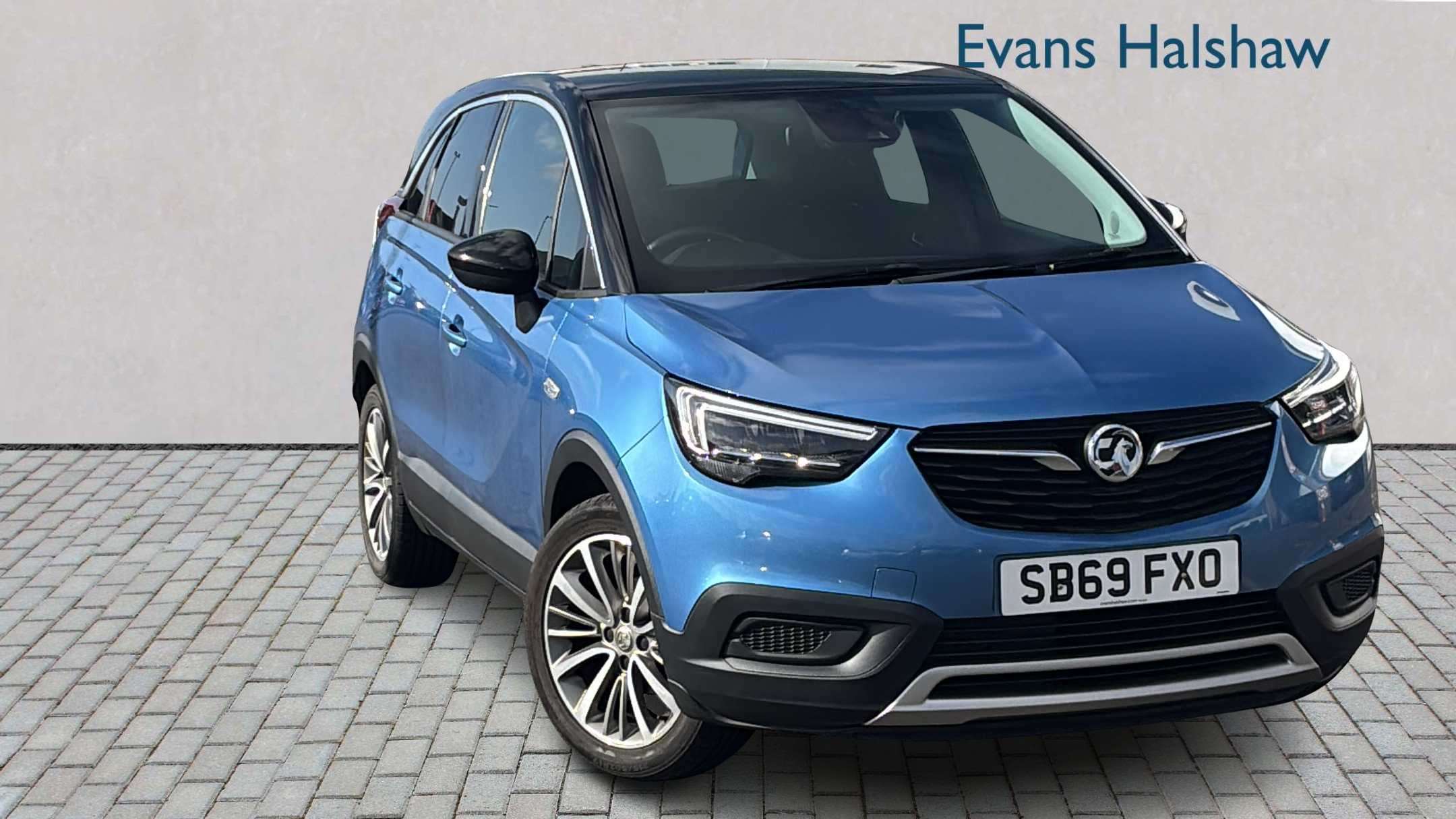 Main listing image - Vauxhall Crossland X