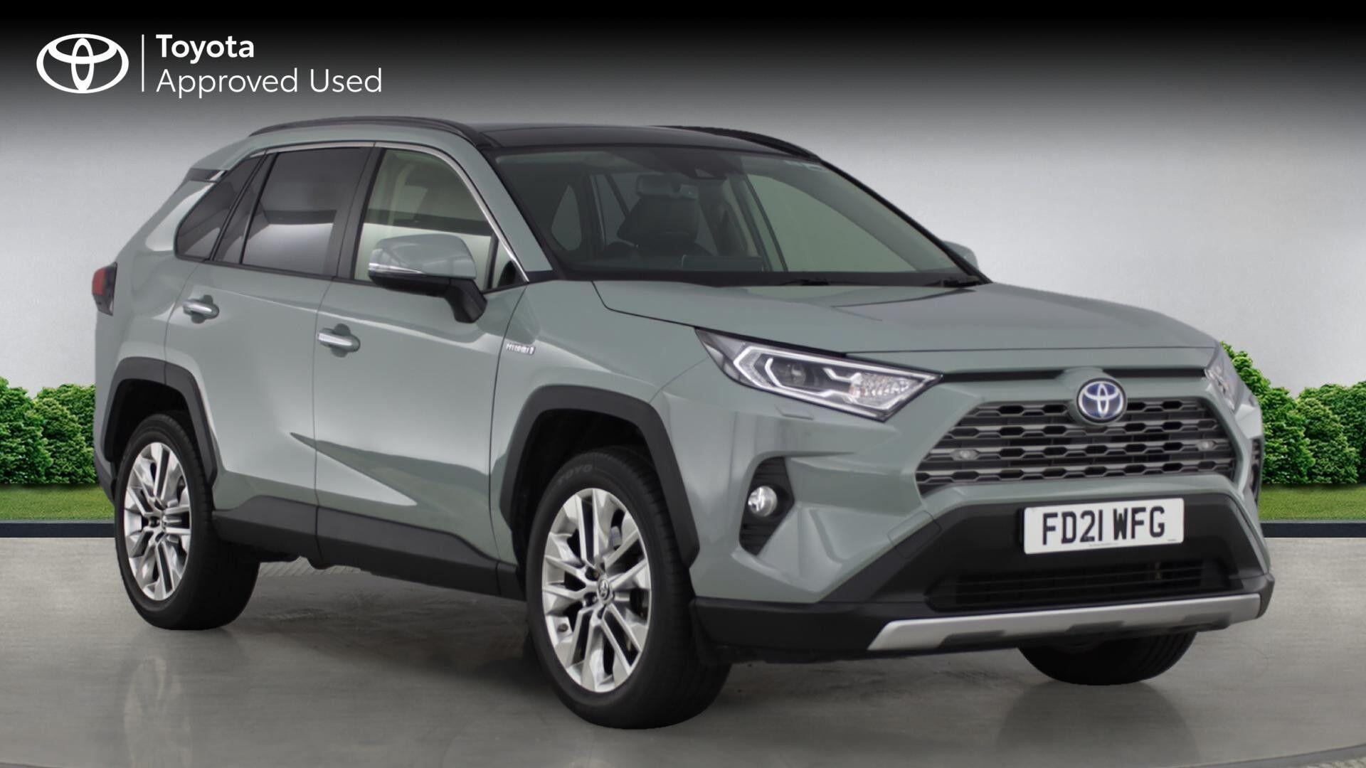 Main listing image - Toyota RAV4