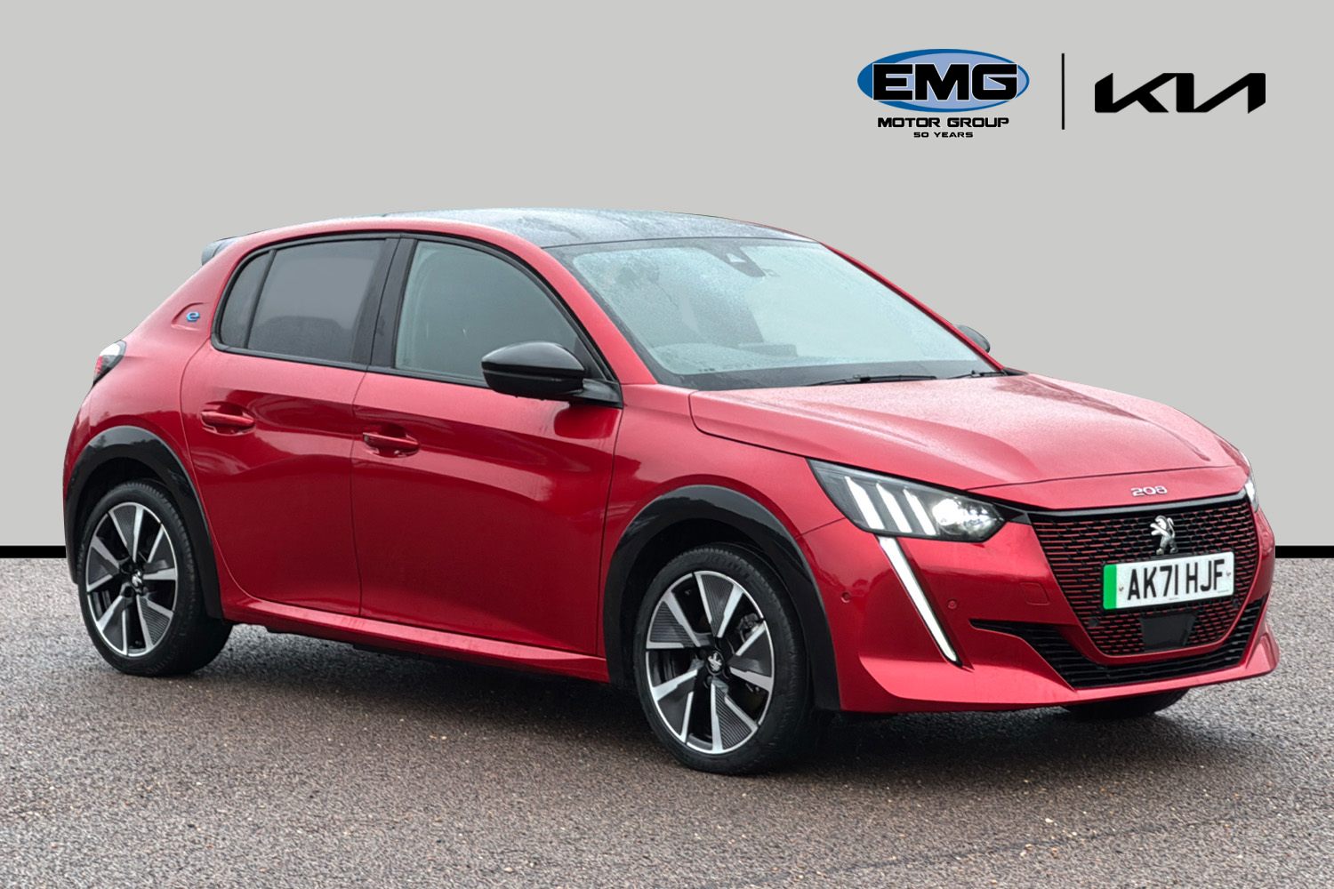 Main listing image - Peugeot e-208