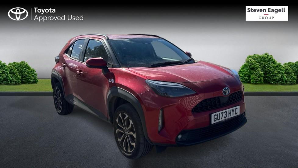 Main listing image - Toyota Yaris Cross