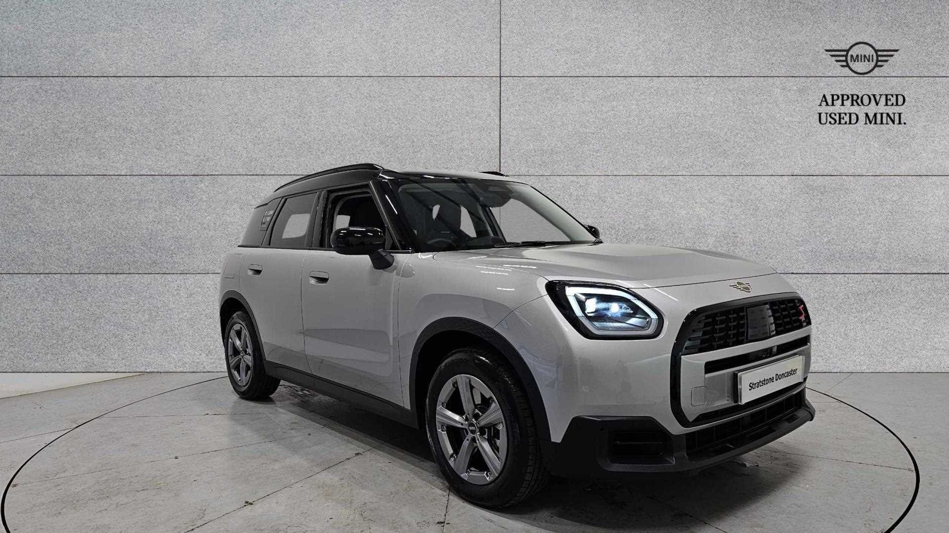 Main listing image - MINI Countryman