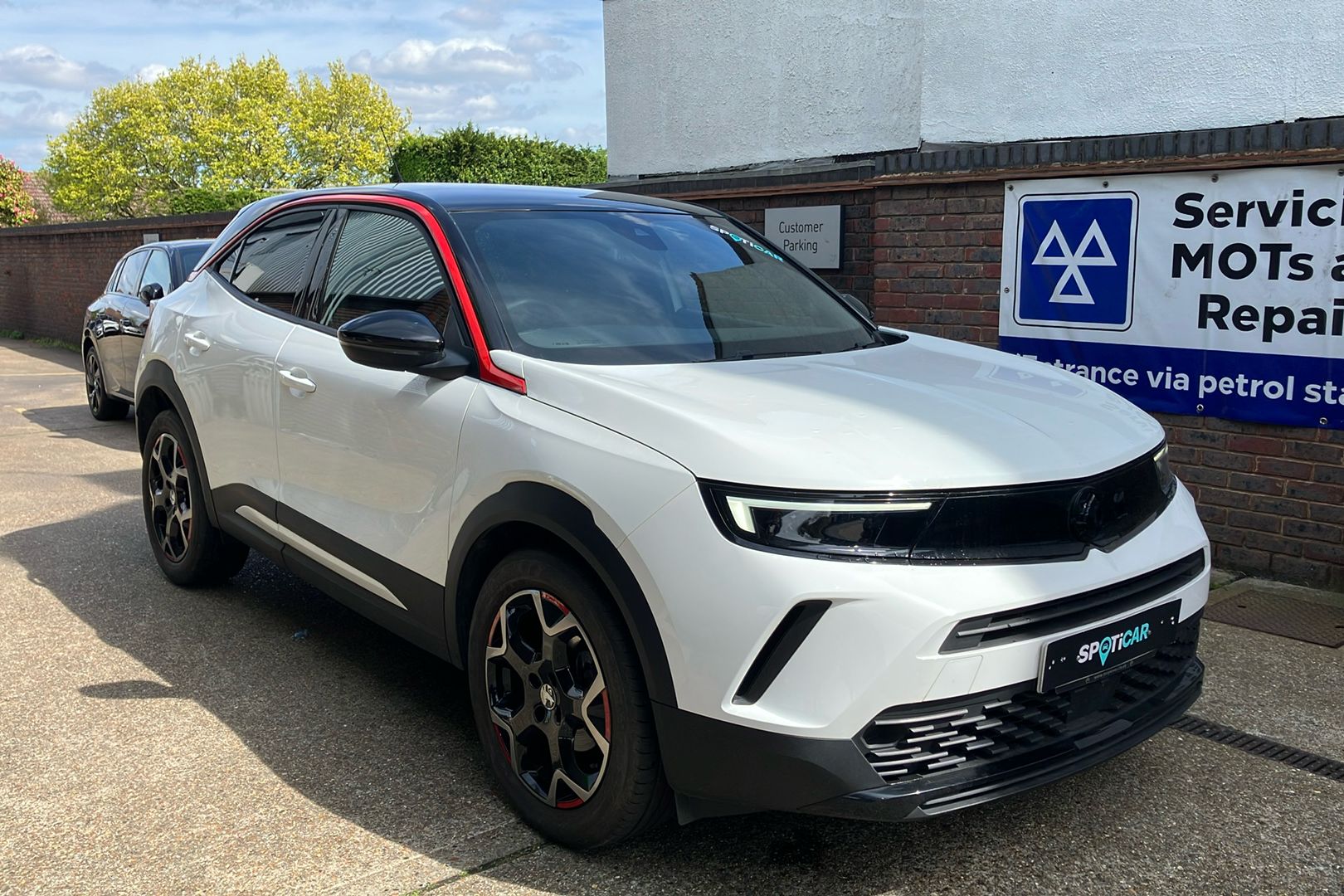 Main listing image - Vauxhall Mokka