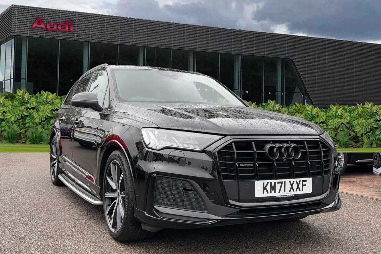 Main listing image - Audi Q7