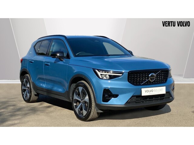 Main listing image - Volvo XC40