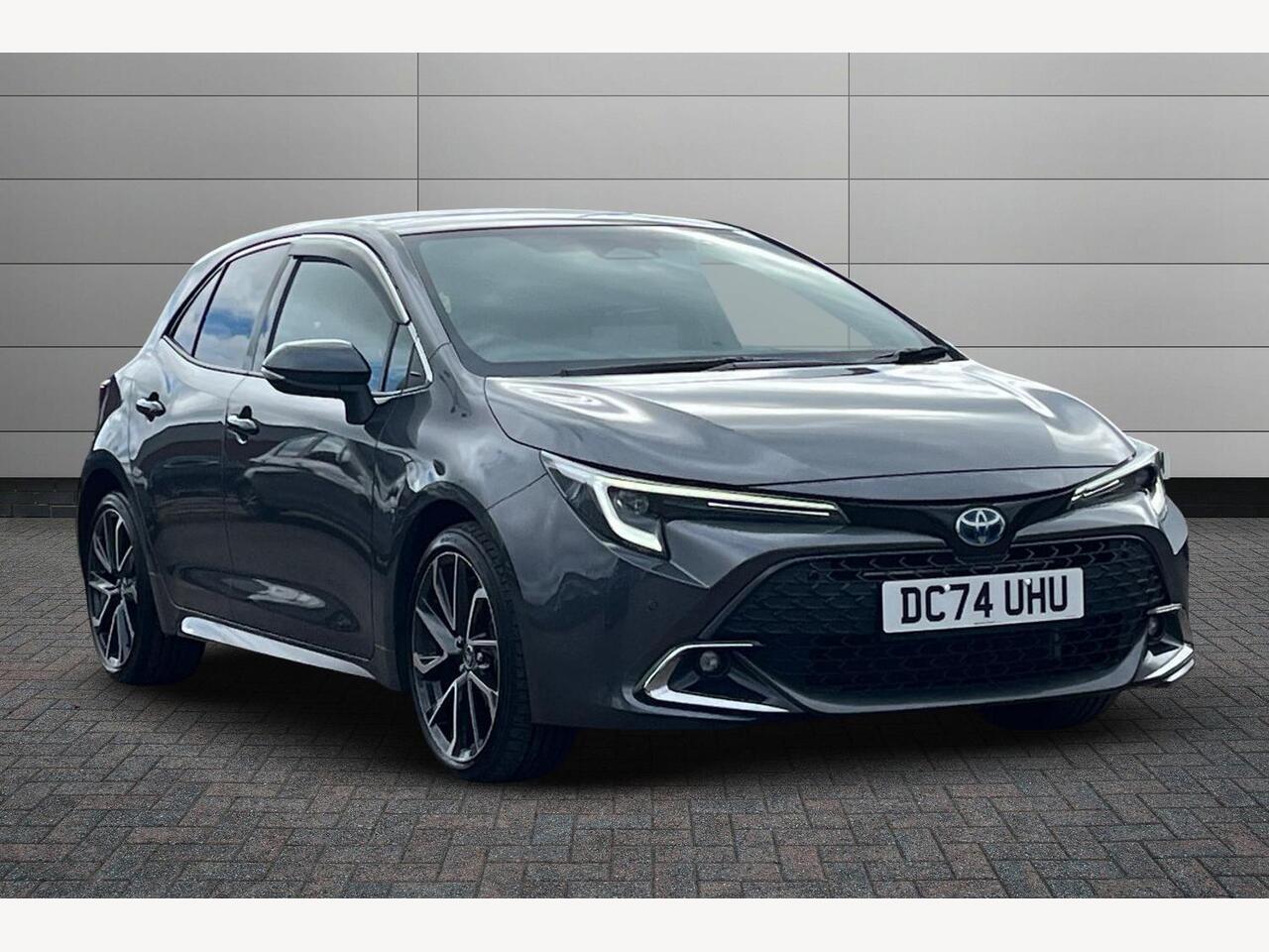 Main listing image - Toyota Corolla