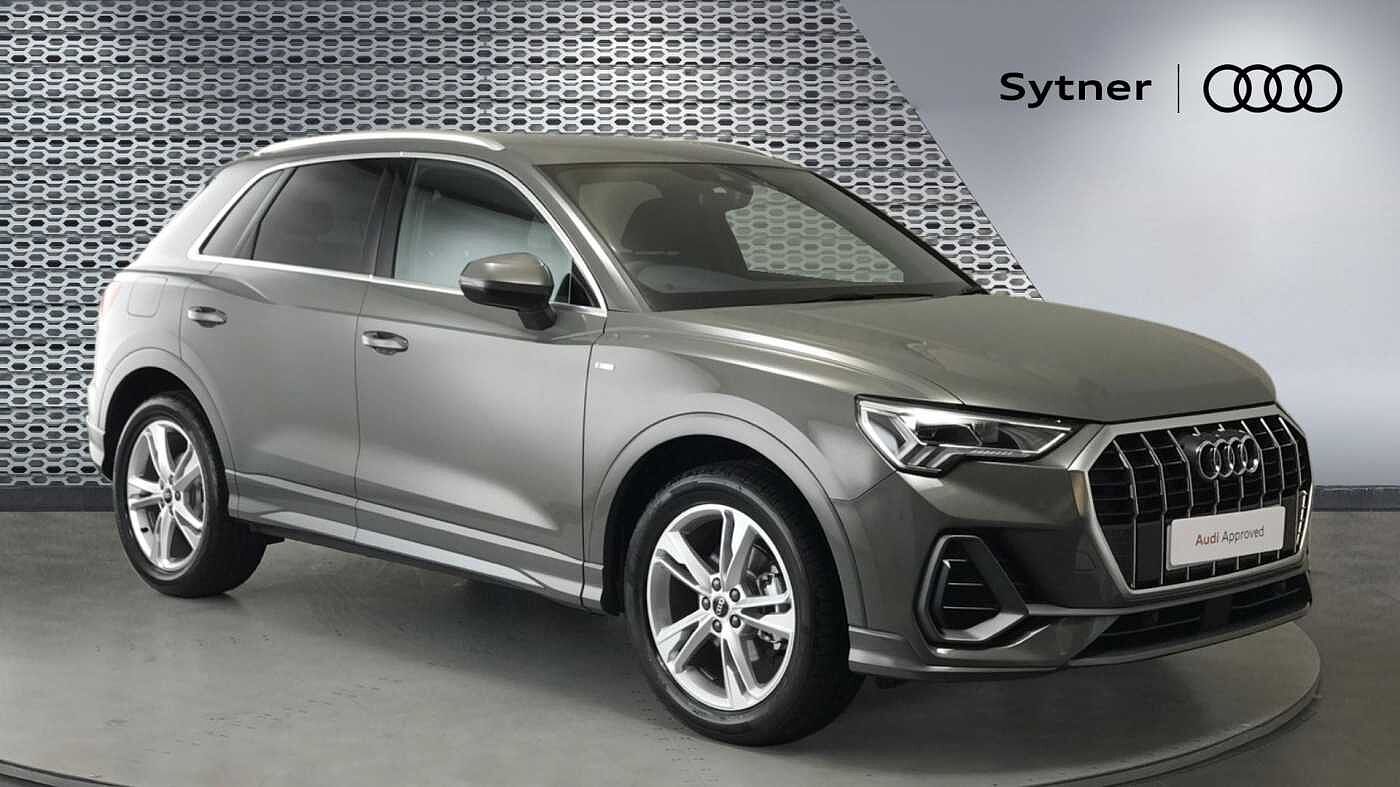 Main listing image - Audi Q3