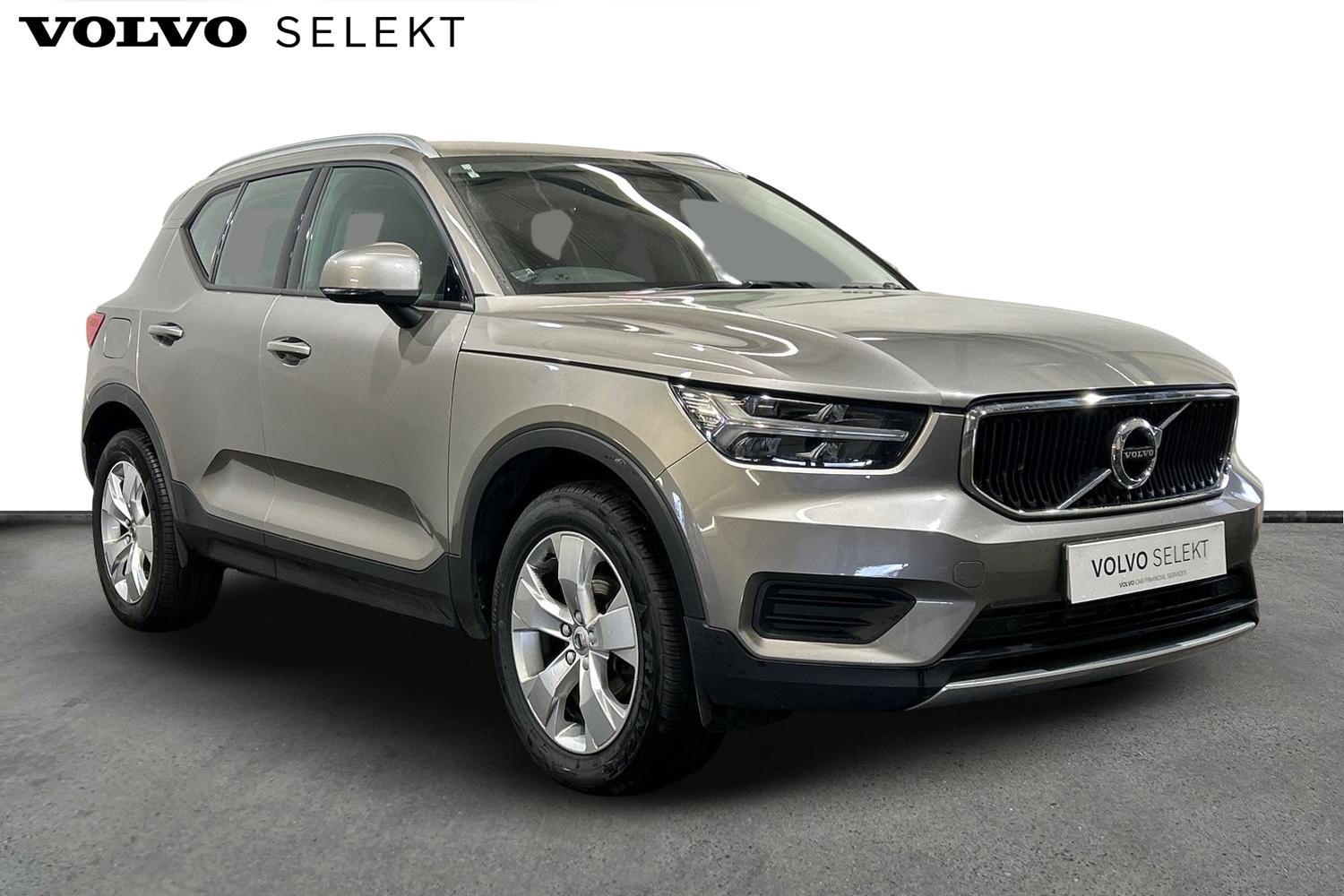 Main listing image - Volvo XC40
