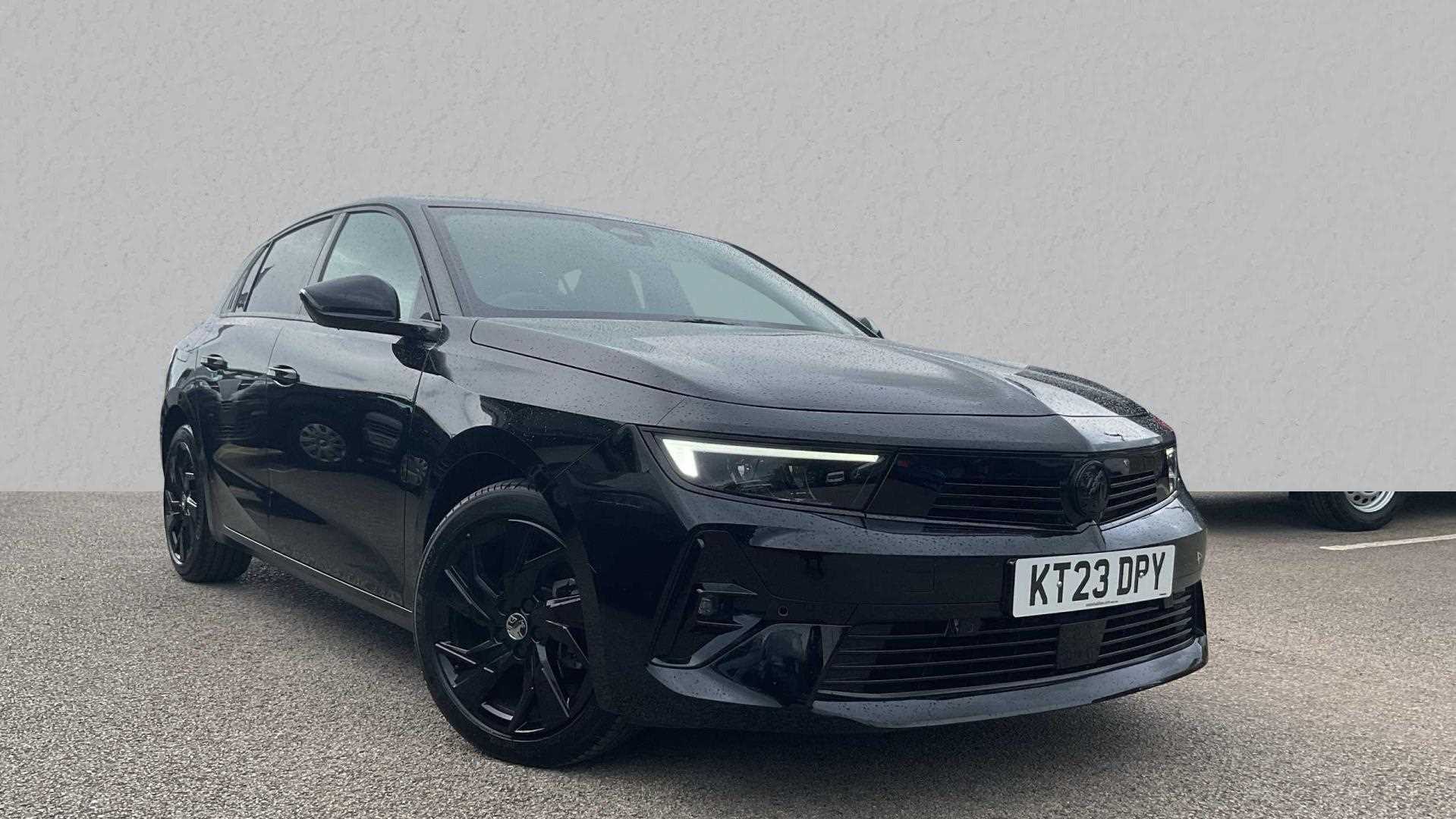 Main listing image - Vauxhall Astra