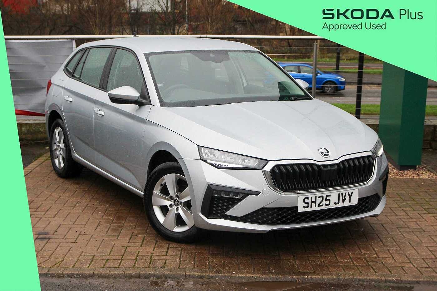 Main listing image - Skoda Scala