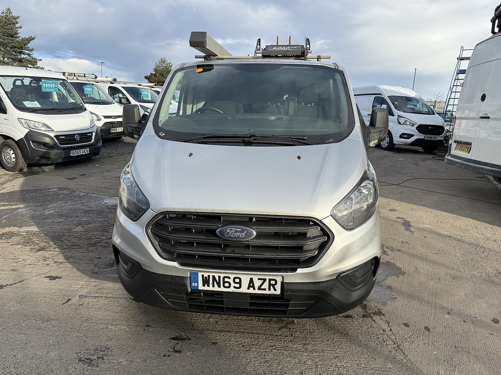 Main listing image - Ford Transit Custom