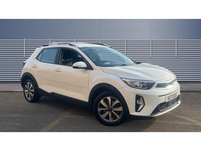 Main listing image - Kia Stonic