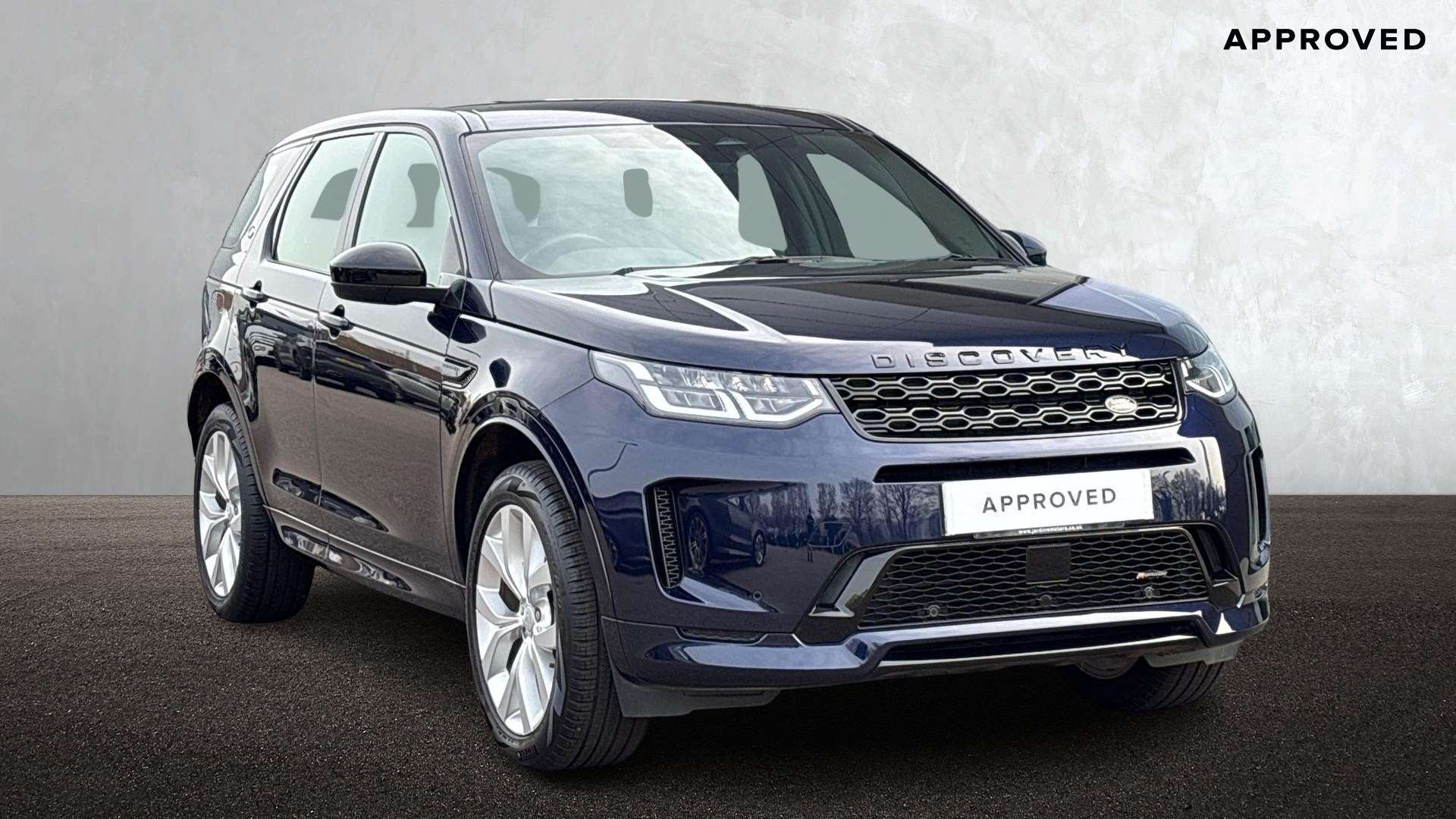 Main listing image - Land Rover Discovery Sport