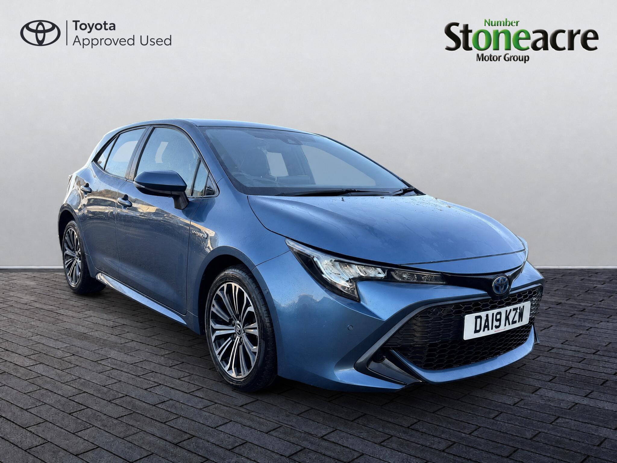 Main listing image - Toyota Corolla