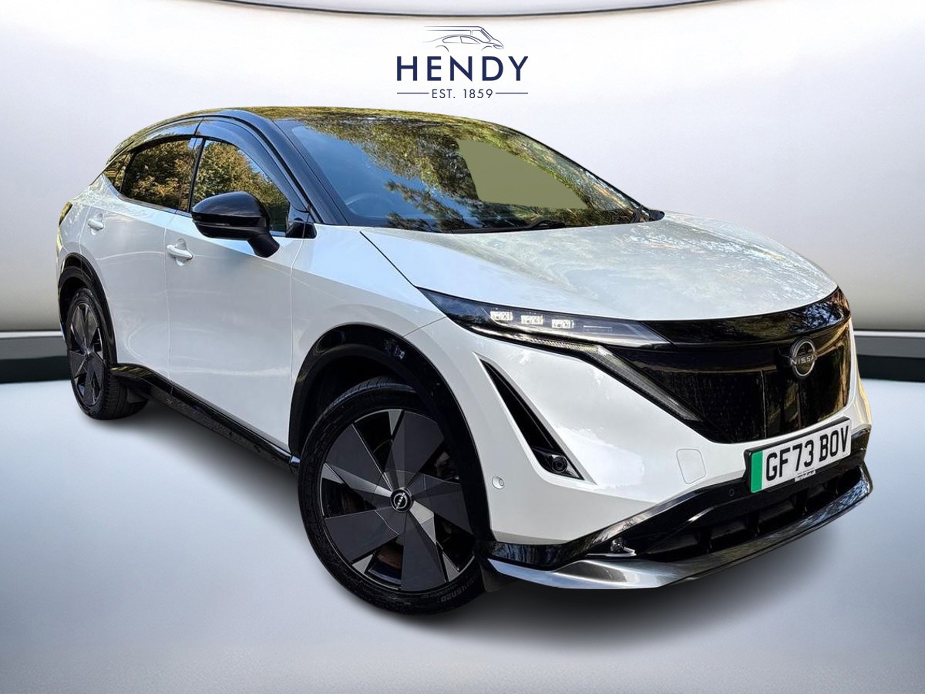 Main listing image - Nissan Ariya