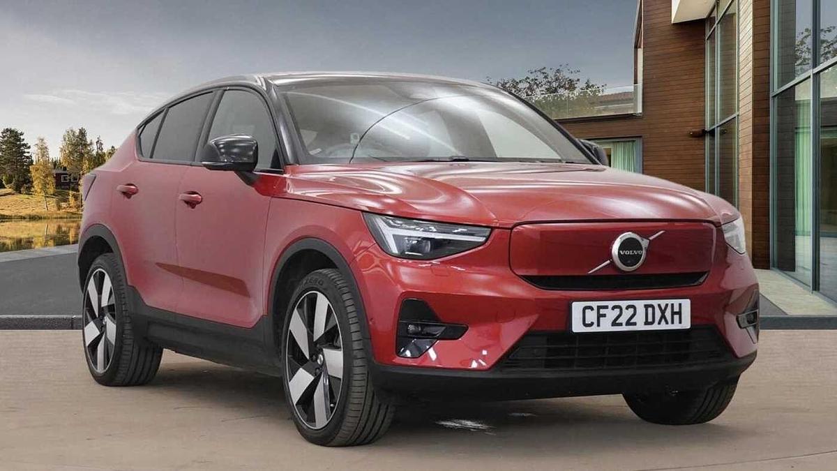 Main listing image - Volvo C40