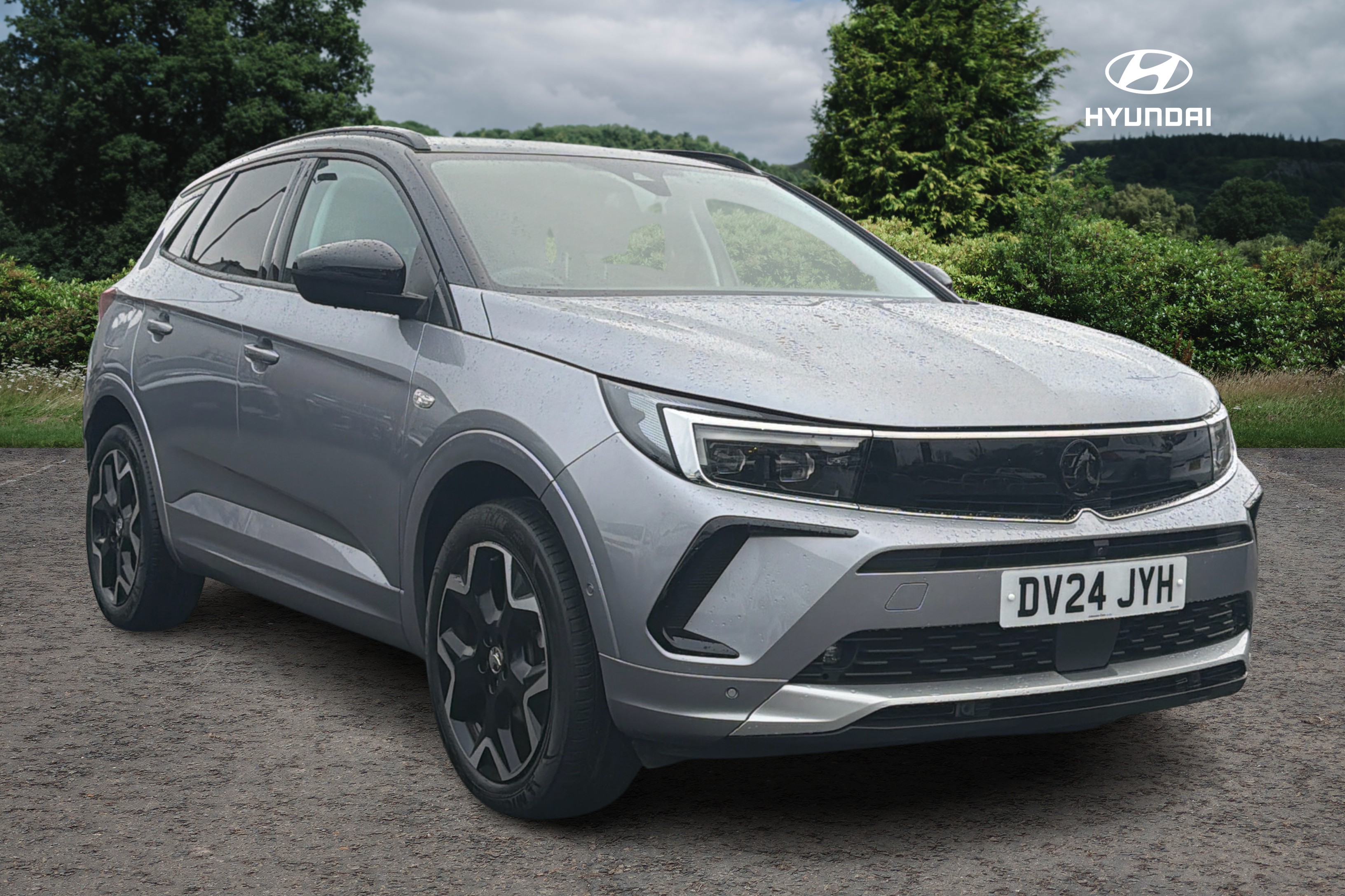 Main listing image - Vauxhall Grandland