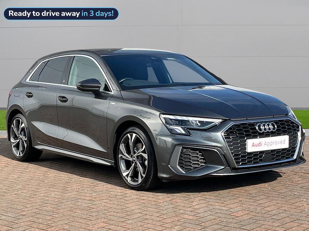 Main listing image - Audi RS Q8