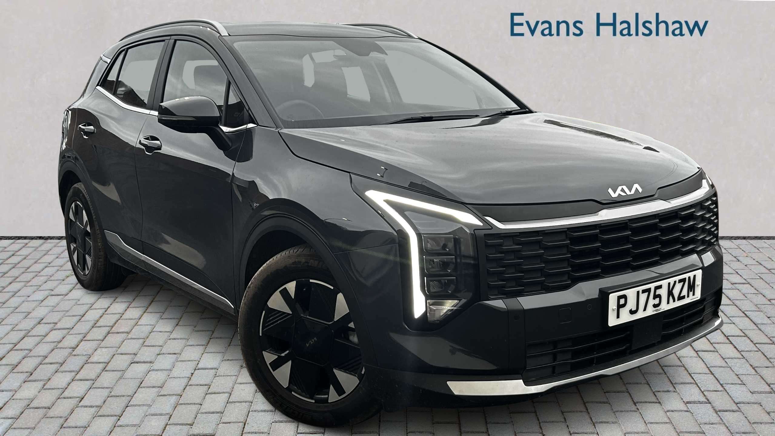 Main listing image - Kia Sportage