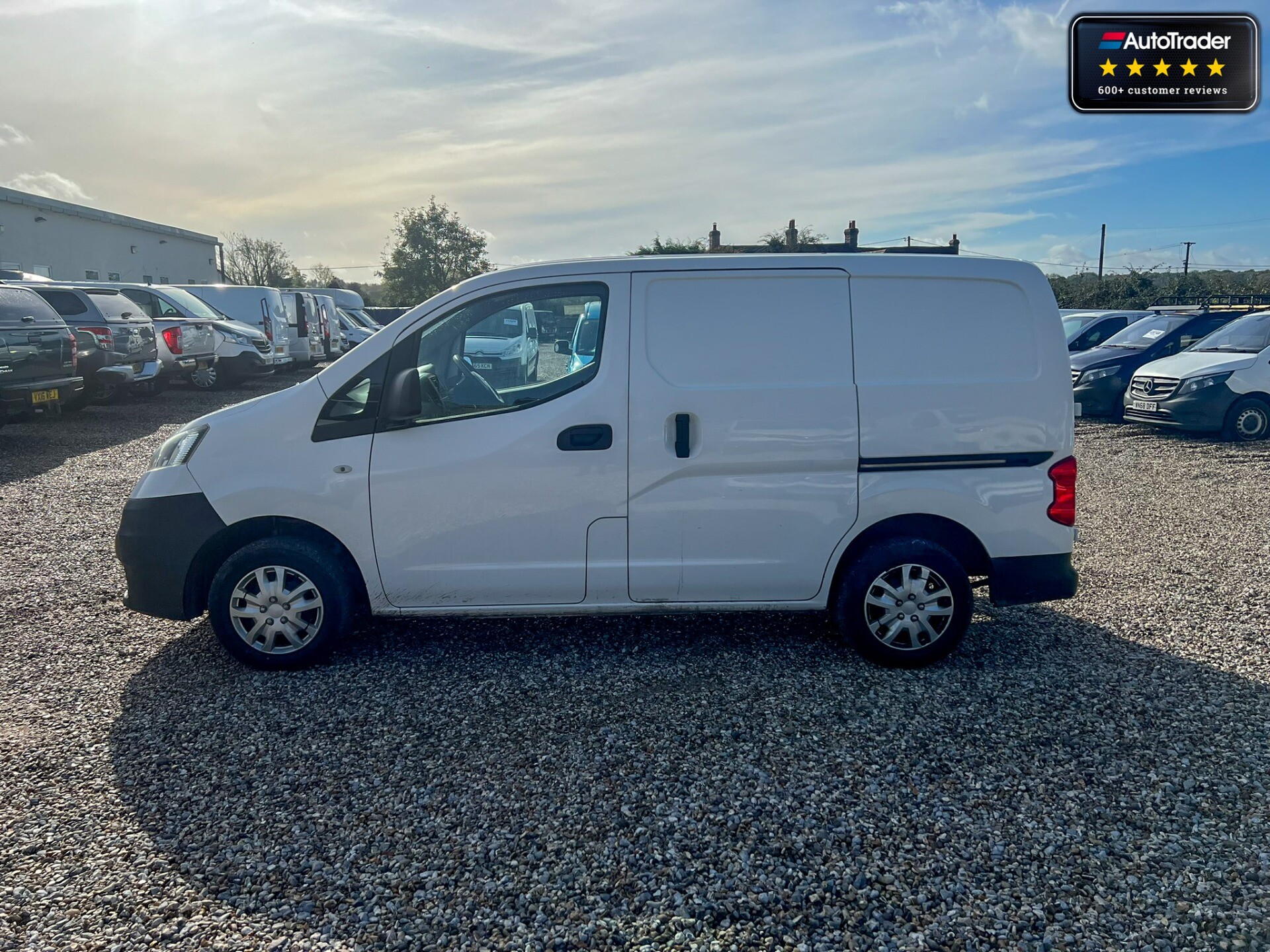 Main listing image - Nissan NV200