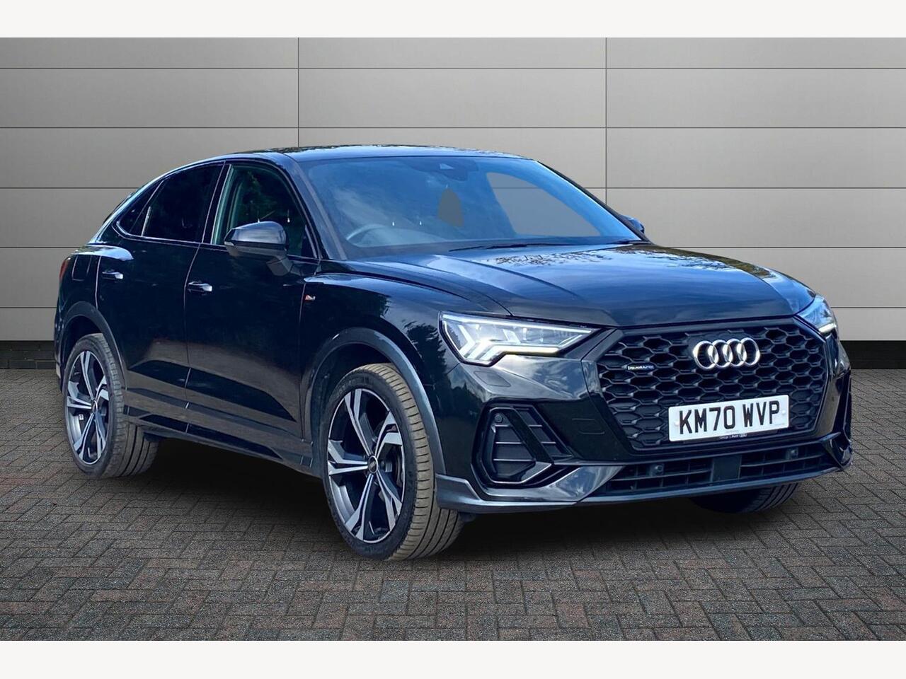 Main listing image - Audi Q3