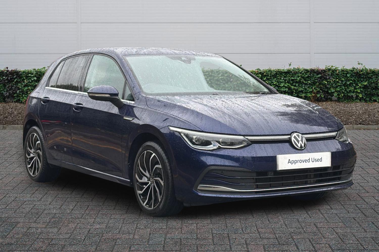 Main listing image - Volkswagen Golf