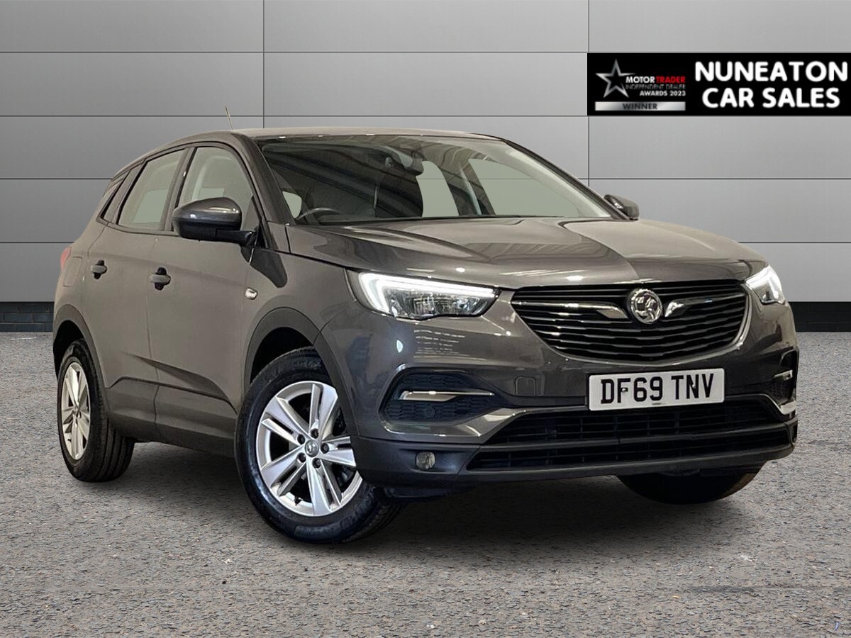 Main listing image - Vauxhall Grandland X