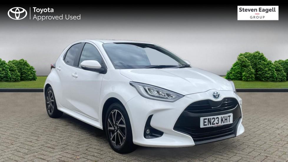 Main listing image - Toyota Yaris