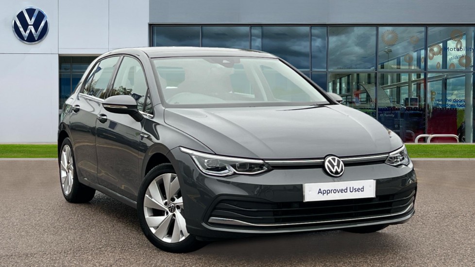 Main listing image - Volkswagen Golf