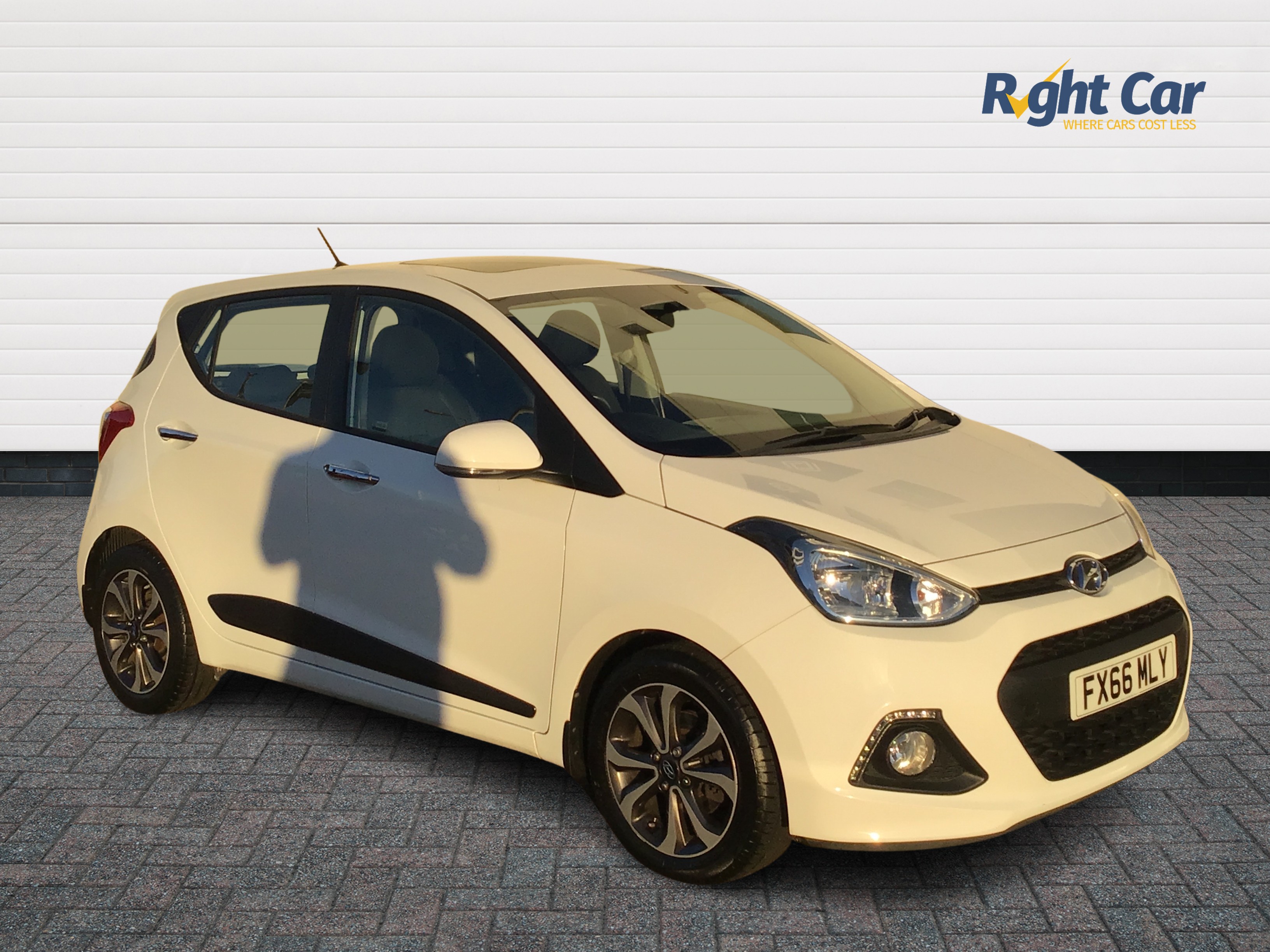 Main listing image - Hyundai i10