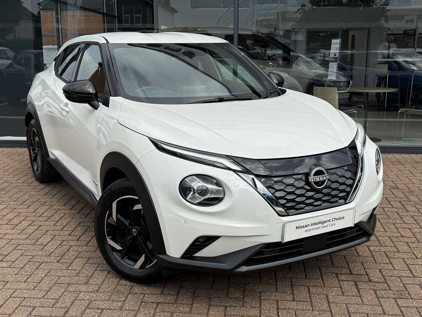 Main listing image - Nissan Juke