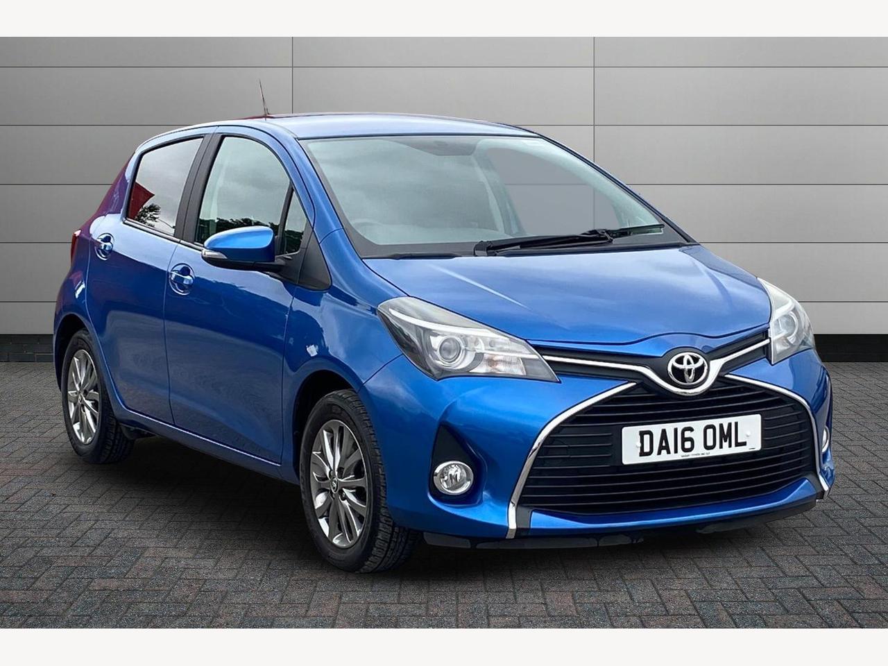 Main listing image - Toyota Yaris