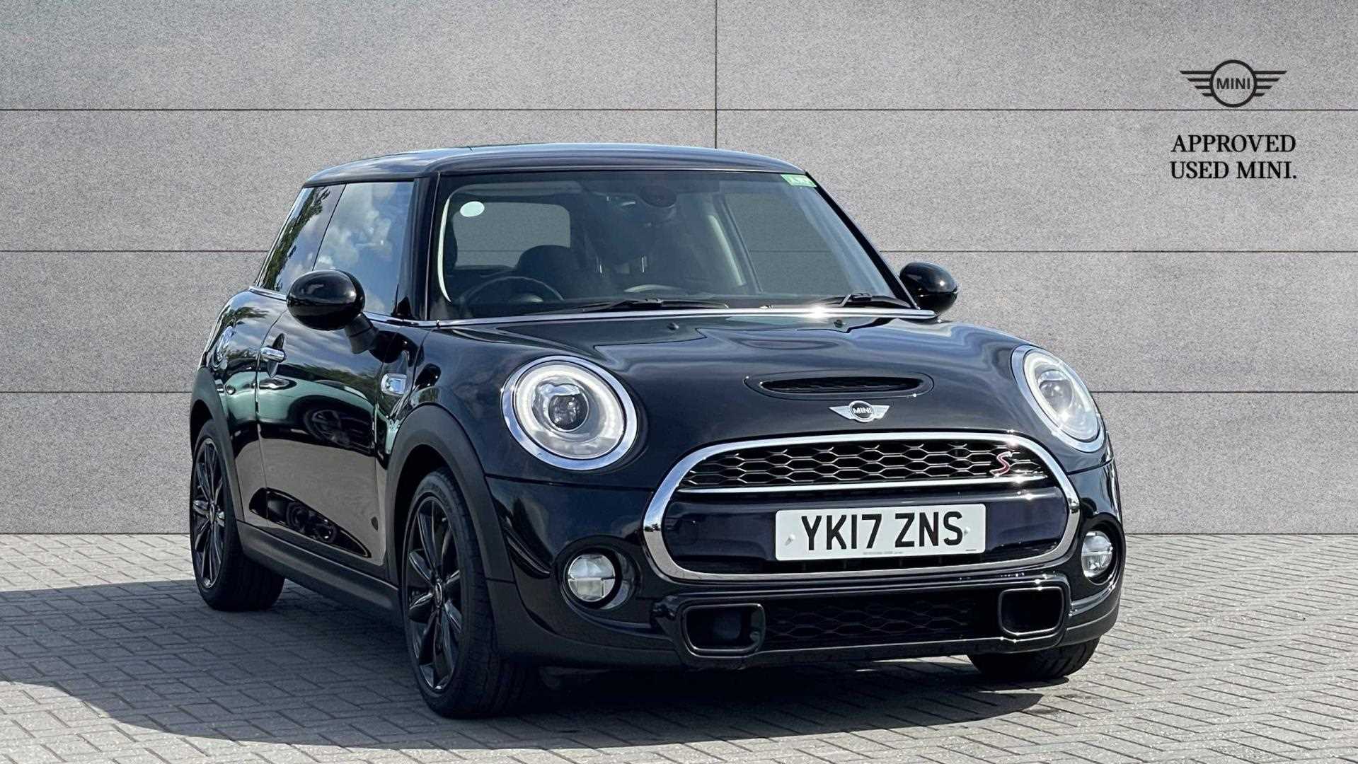 Main listing image - MINI Hatchback