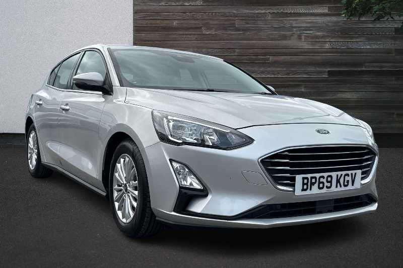Main listing image - Ford Focus