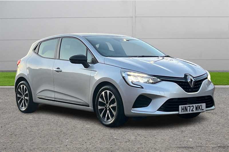 Main listing image - Renault Clio