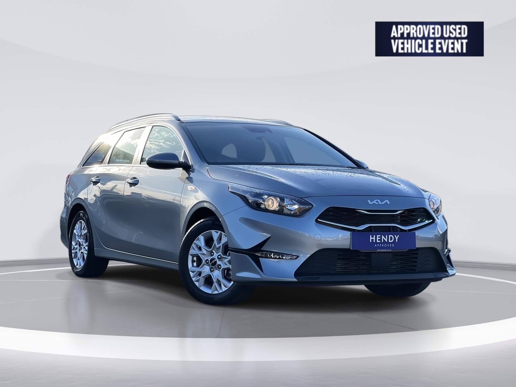 Main listing image - Kia Ceed SW