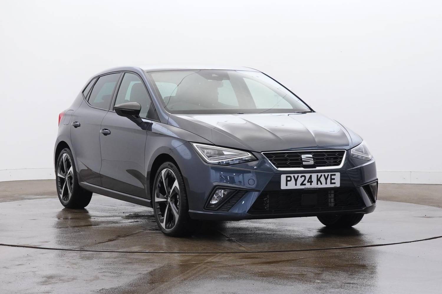 Main listing image - SEAT Ibiza