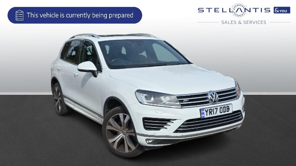 Main listing image - Volkswagen Touareg