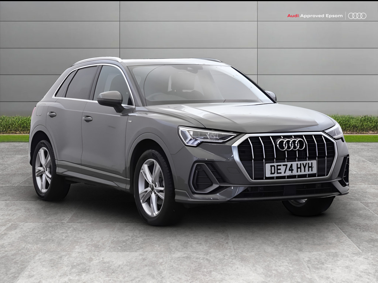 Main listing image - Audi Q3
