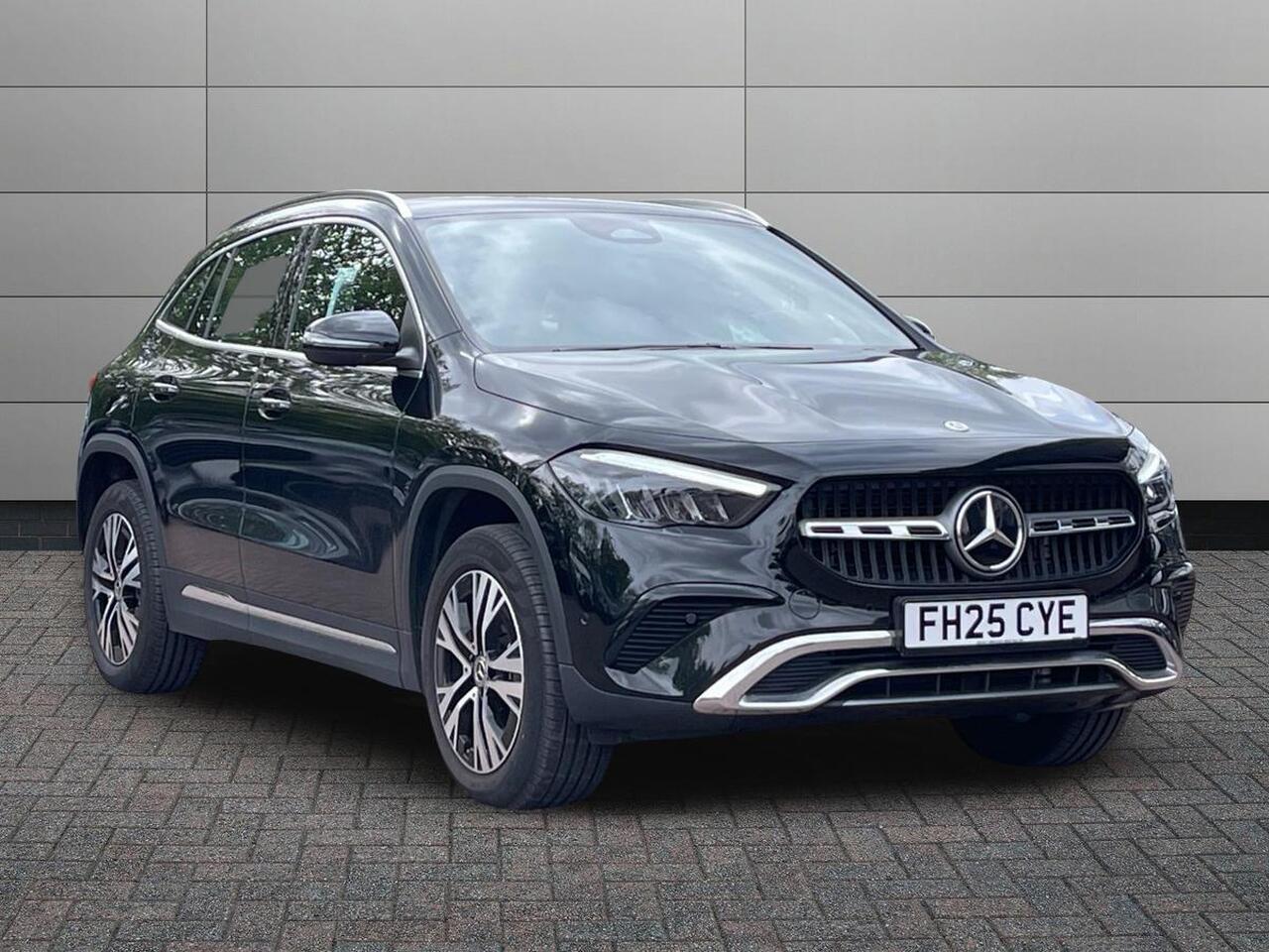 Main listing image - Mercedes-Benz GLA