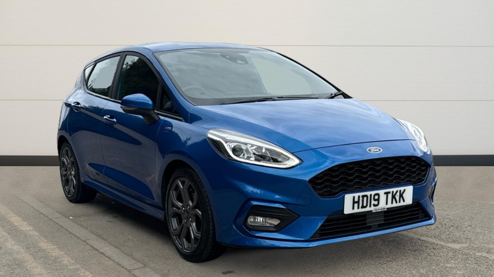 Main listing image - Ford Fiesta